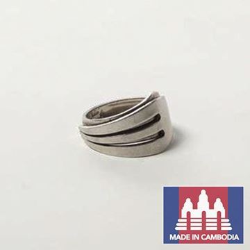 Picture of Fork Ring